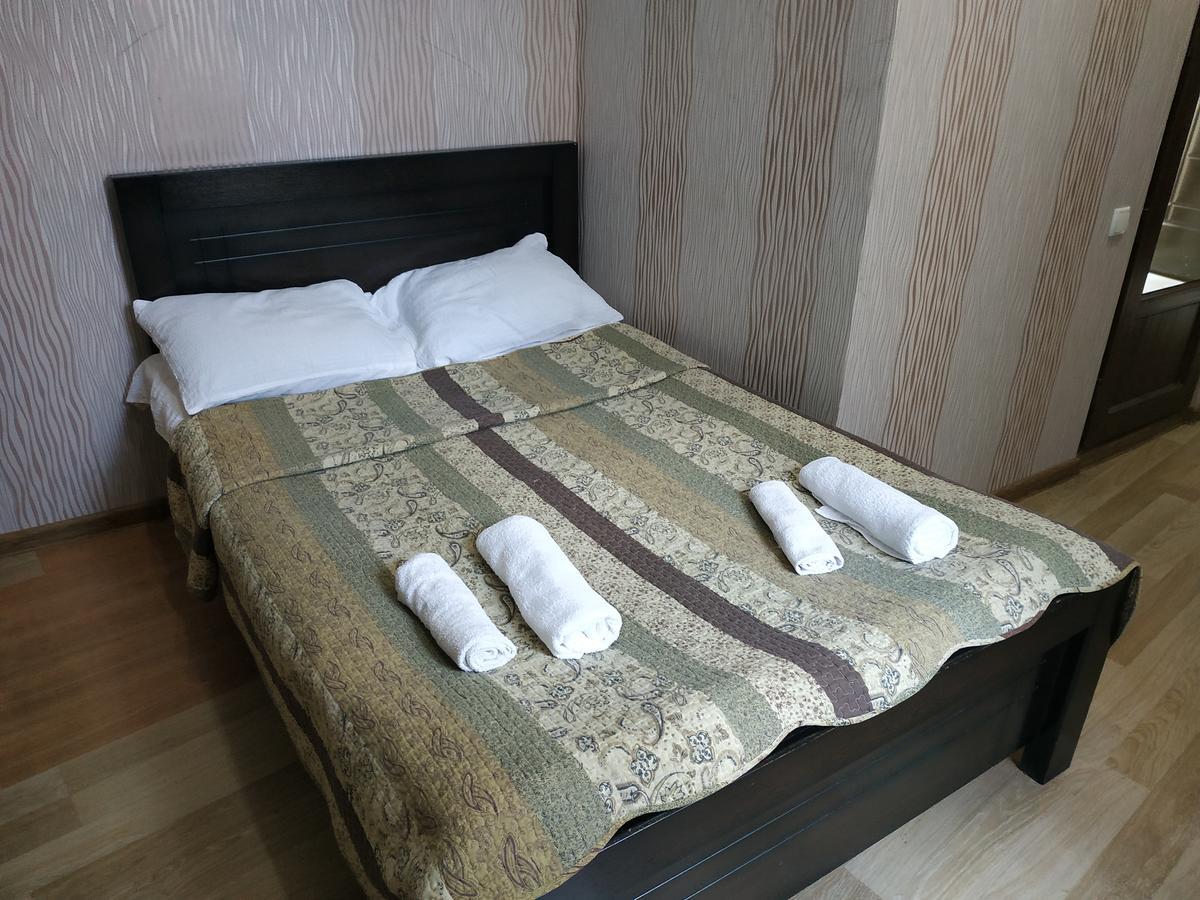 Hotel Lions Tbilisi Esterno foto